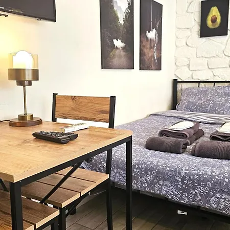 Luxury In Cihangir The Part Of Taksim Center Apartment