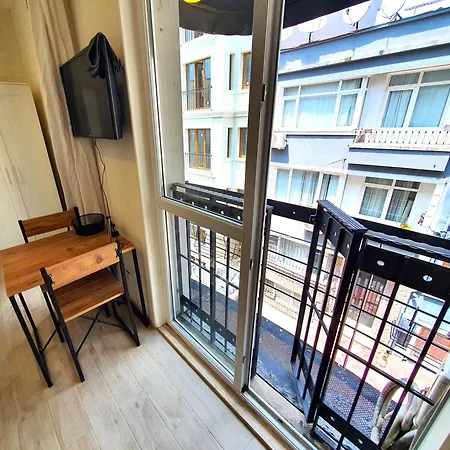 Apartment Luxury In Cihangir The Part Of Taksim Center